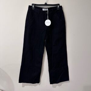 Petal & pup NWT black high waisted wide leg cropped jeans size 8